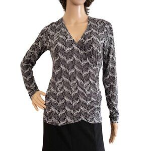 Ann Taylor Loft Womens Sz M Long Sleeve V-Neck Top Black and White Swirl Print